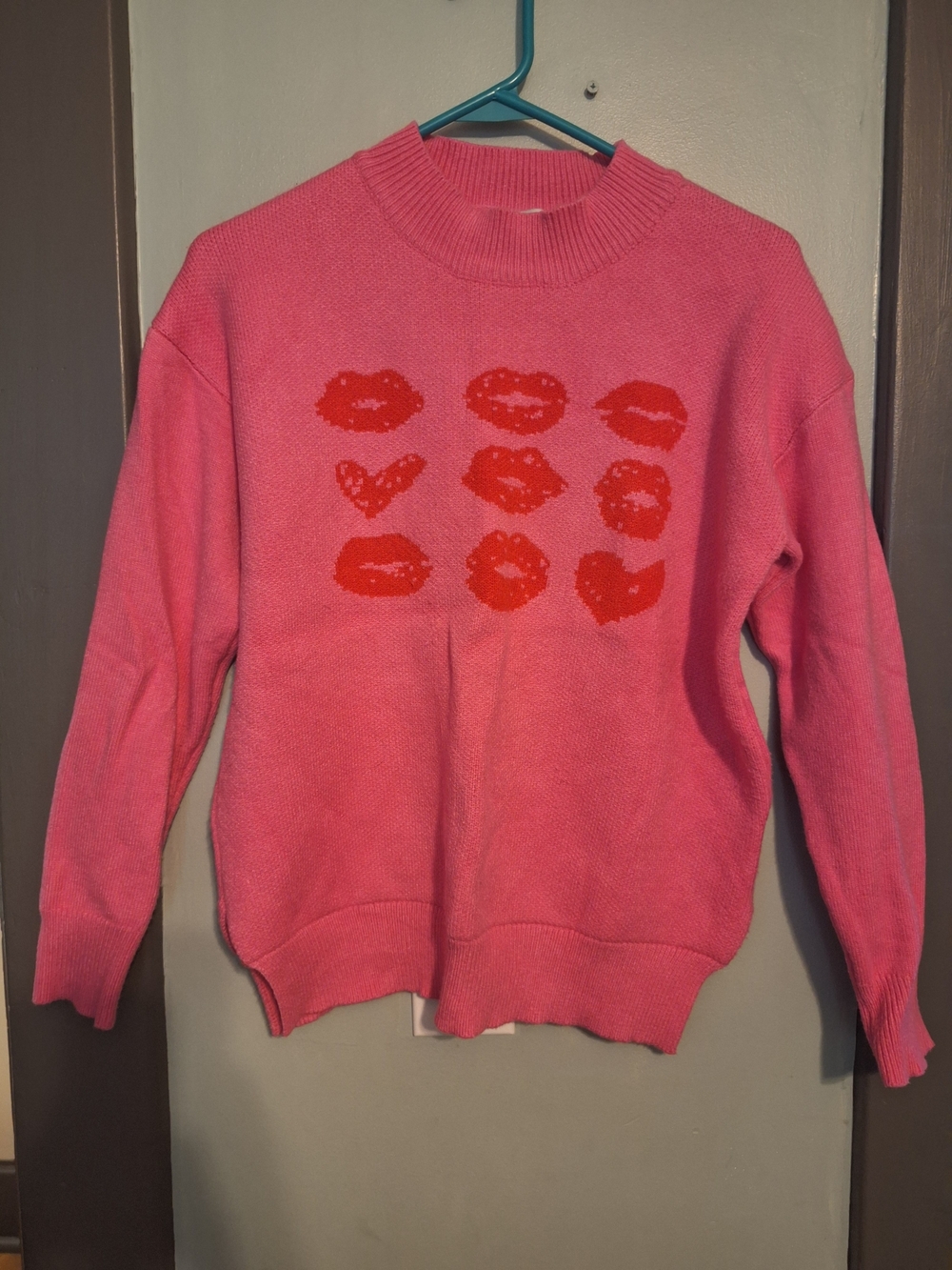 Women's Pink Lip Print Crewneck Sweater